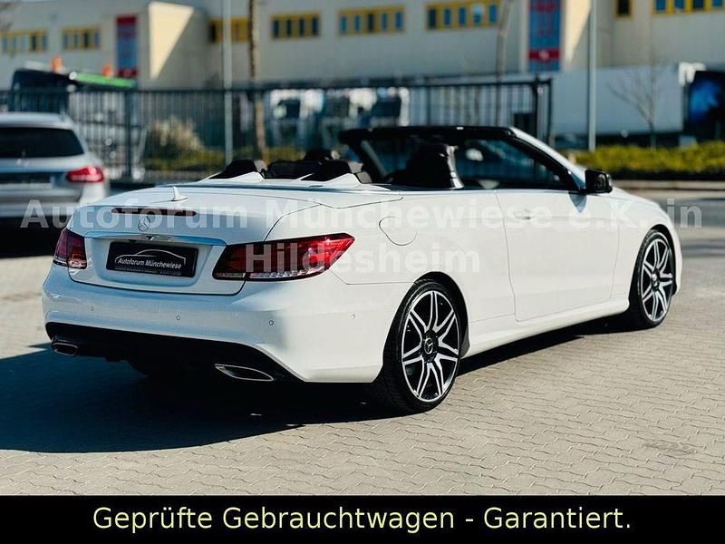 Gebraucht Mercedes E250 AMG line 211 PS (155 kW) 2016 Weiß Cabrio