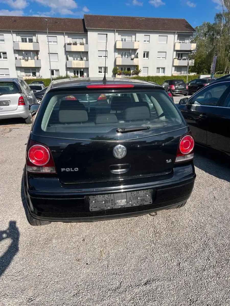 Brugt VW Polo 80 HK (58 kW) 2006 Sort Hatchback