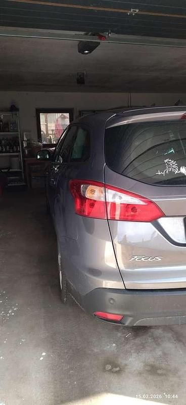 Gebraucht Ford Focus SYNC Edition 140 PS (102 kW) 2014 Grau Kombi