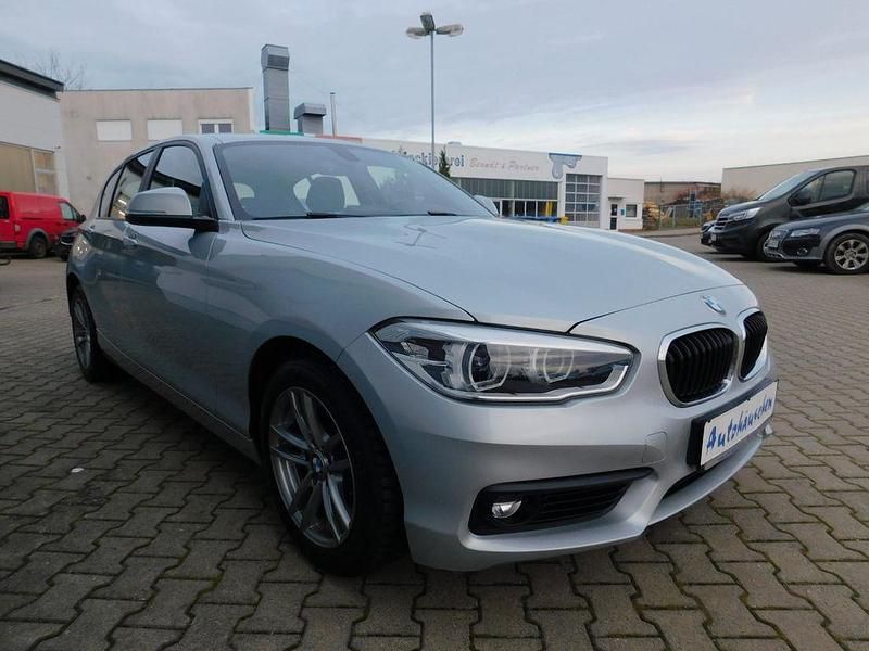 Gebraucht BMW 118 Advantage 136 PS (100 kW) 2018 Silber Kleinwagen