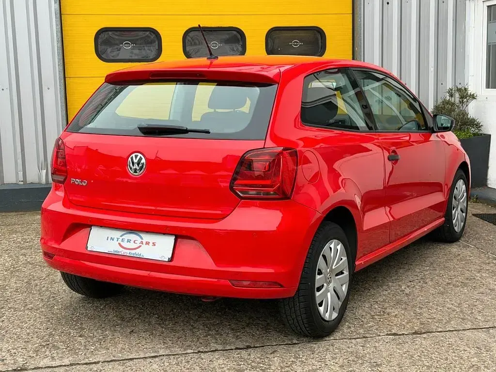 Usata VW Polo Trendline 75 CV (55 kW) 2016 Rosso Utilitaria