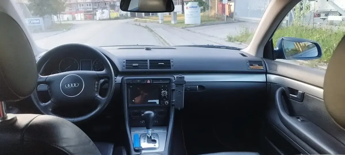 Gebraucht Audi A4 180 PS (132 kW) 2002 Blau Limousine