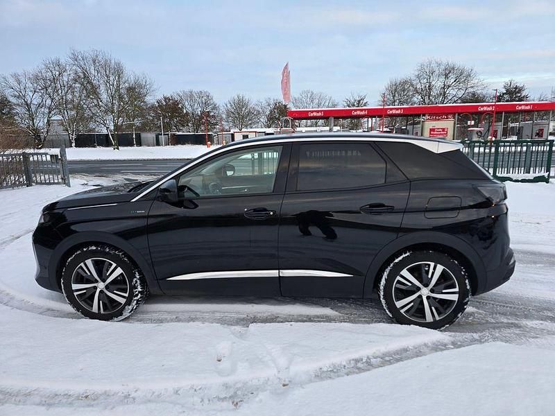 Gebraucht Peugeot 3008 Allure 181 PS (133 kW) 2021 Schwarz Van / Kleinbus