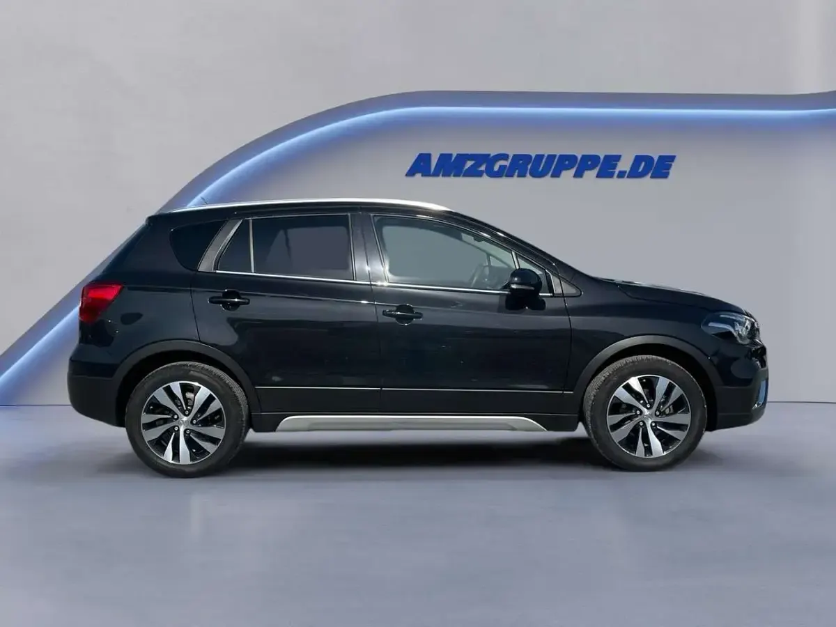 Gebraucht Suzuki SX4 S-Cross Comfort+ 140 PS (102 kW) 2019 Schwarz SUV
