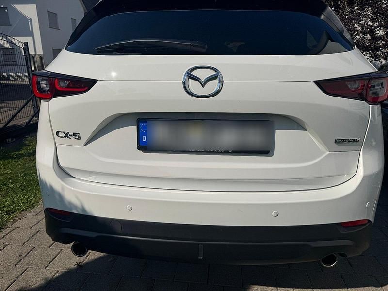 Weiß Gebraucht 2024 Mazda CX-5 SUV | 29.900 € - Bild 1/4