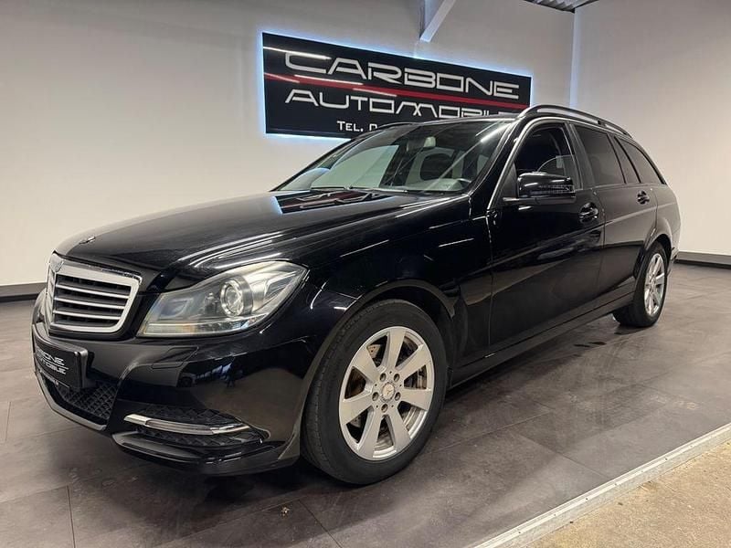 Schwarz Gebraucht 2012 Mercedes C220 Limousine | 5.290 € (Fairer Preis) - Bild 1/4