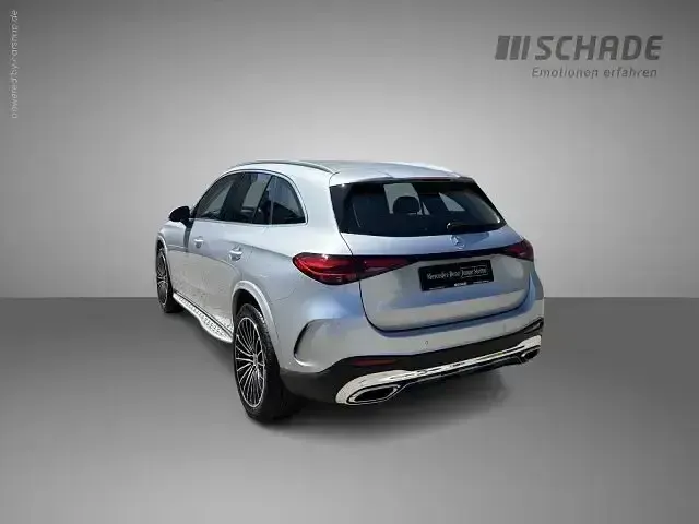 Gebraucht Mercedes GLC200 AMG line Plus 204 PS (150 kW) 2025 Metalliclack hightechsilber SUV