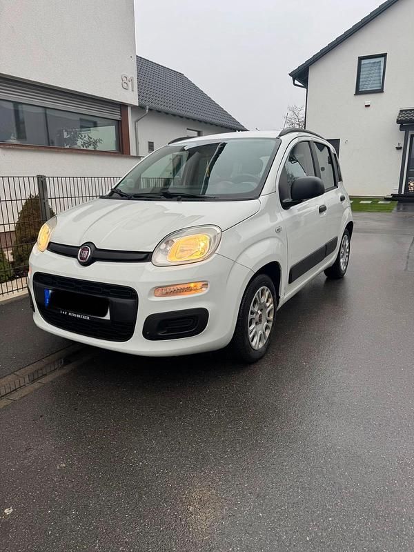 Weiß Gebraucht 2013 Fiat Panda Kleinwagen | 4.750 € (Fairer Preis) - Bild 1/4