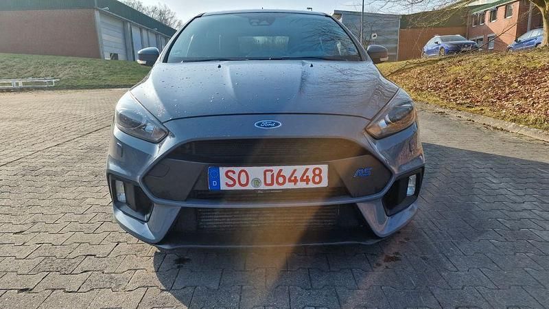 Gebraucht Ford Focus RS 349 PS (256 kW) 2017 Grau Limousine