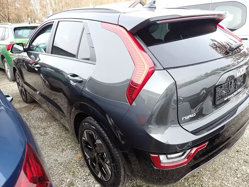 Gebraucht Kia e-Niro Vision 150 kW (204 PS) 2024 Schwarz SUV