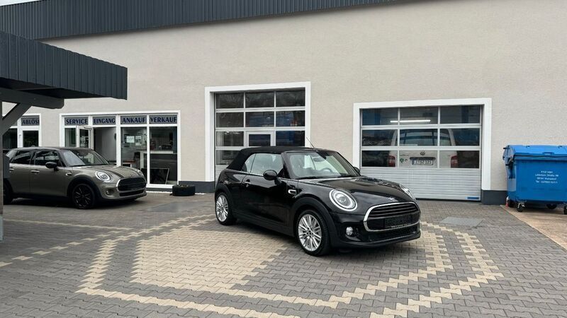 Gebraucht Mini Cooper Cabriolet 136 PS (100 kW) 2018 Midnight black metallic Cabrio