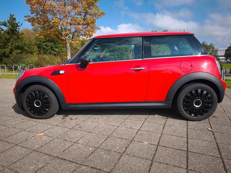Second-hand Mini ONE 75 CP (55 kW) 2009 Roșu Hatchback