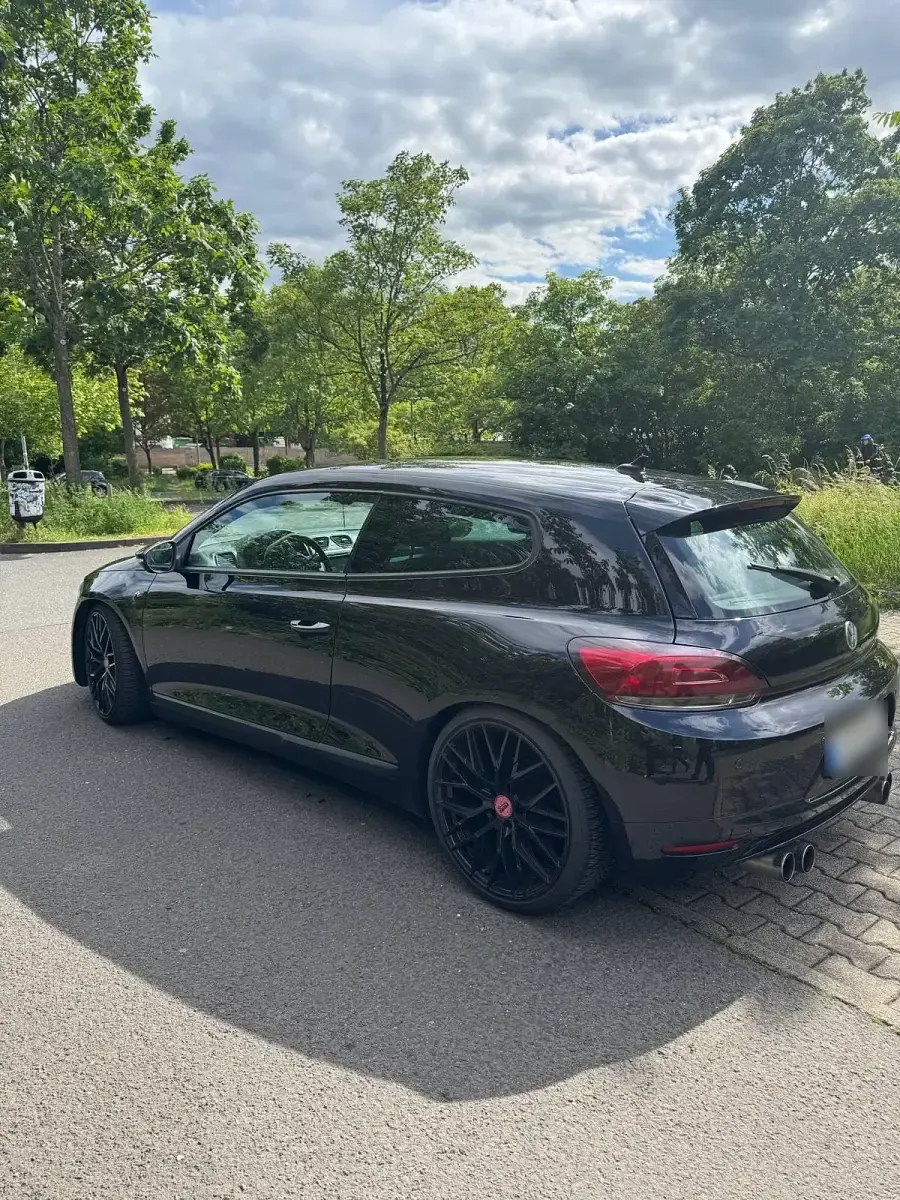 Używany VW Scirocco R-line 170 KM (125 kW) 2011 Czarny Coupe