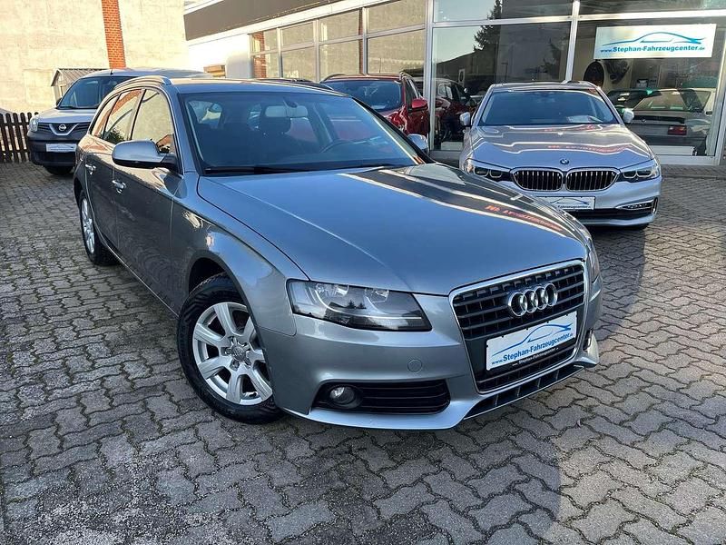 Gebraucht Audi A4 Ambiente 143 PS (105 kW) 2011 Quarzgrau metallic Kombi