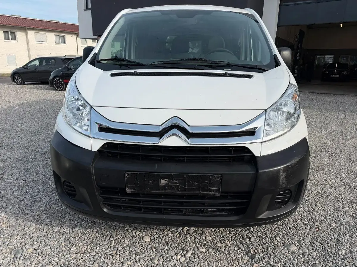 Käytetty Citroën Jumpy 90 HP (66 kW) 2013 Valkoinen Tila-auto