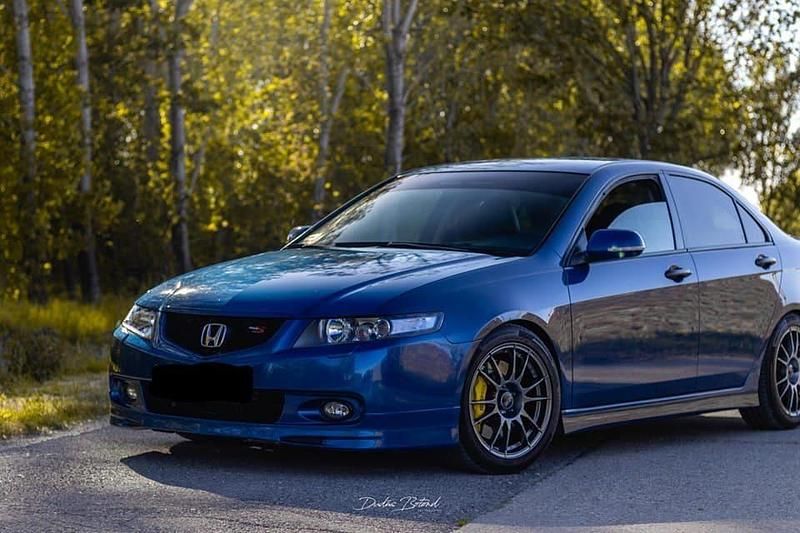 Gebraucht Honda Accord 140 PS (102 kW) 2004 Blau Limousine