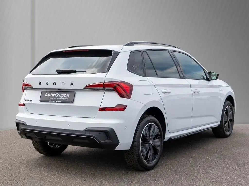 Gebraucht Skoda Kamiq Monte Carlo 150 PS (110 kW) 2025 Moonweiss metallic SUV