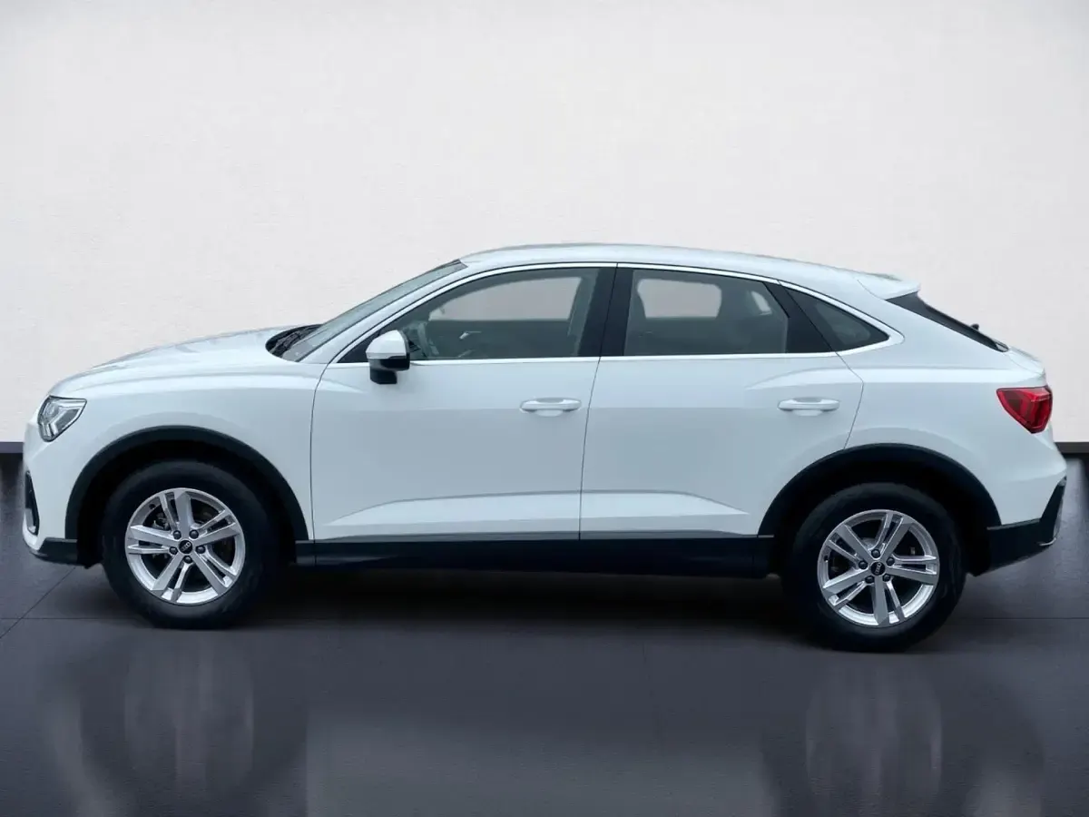 Gebraucht Audi Q3 Sportback Design 150 PS (110 kW) 2020 Ibisweiß SUV