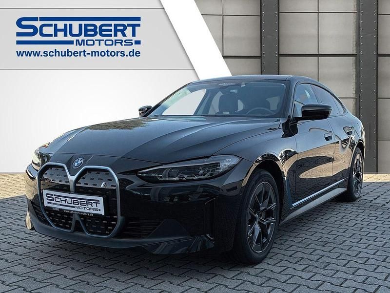 Schwarz Gebraucht 2022 BMW i4 Sport Line Limousine | 38.390 € (Superpreis) - Bild 1/4