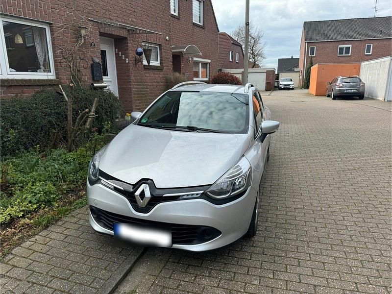 Gebraucht Renault Clio GrandTour Dynamique 90 PS (66 kW) 2014 Silber Kombi