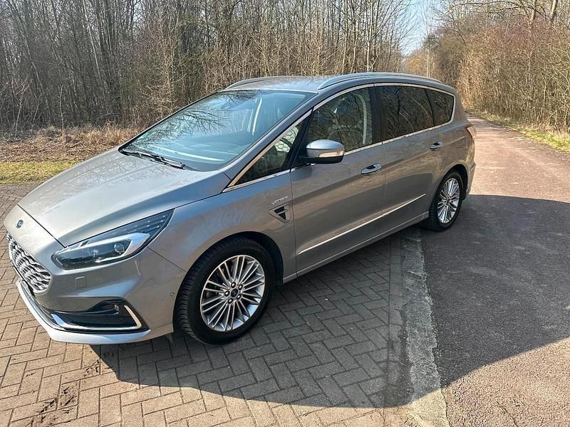 Silber Gebraucht 2020 Ford S-MAX Vignale Van / Kleinbus | 26.500 € (Guter Preis) - Bild 1/4