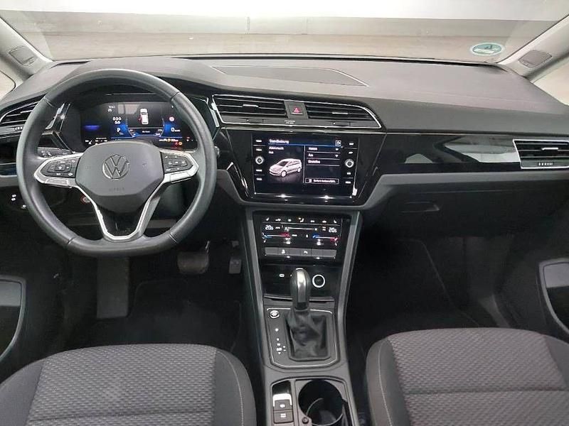 Gebraucht VW Touran Comfortline 150 PS (110 kW) 2024 Schwarz Van / Kleinbus