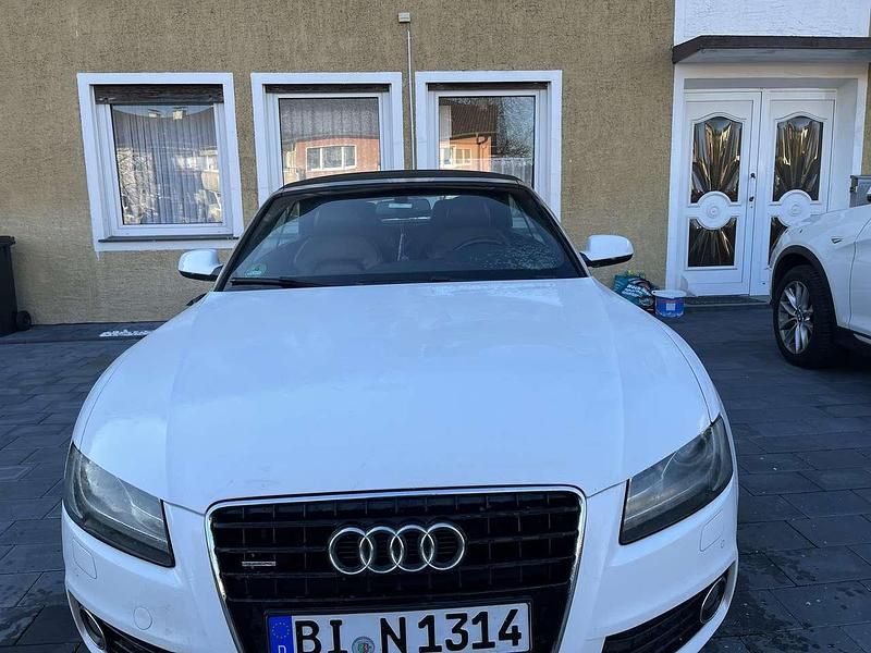 Gebraucht Audi A5 Cabriolet Basis 239 PS (175 kW) 2010 Cabrio