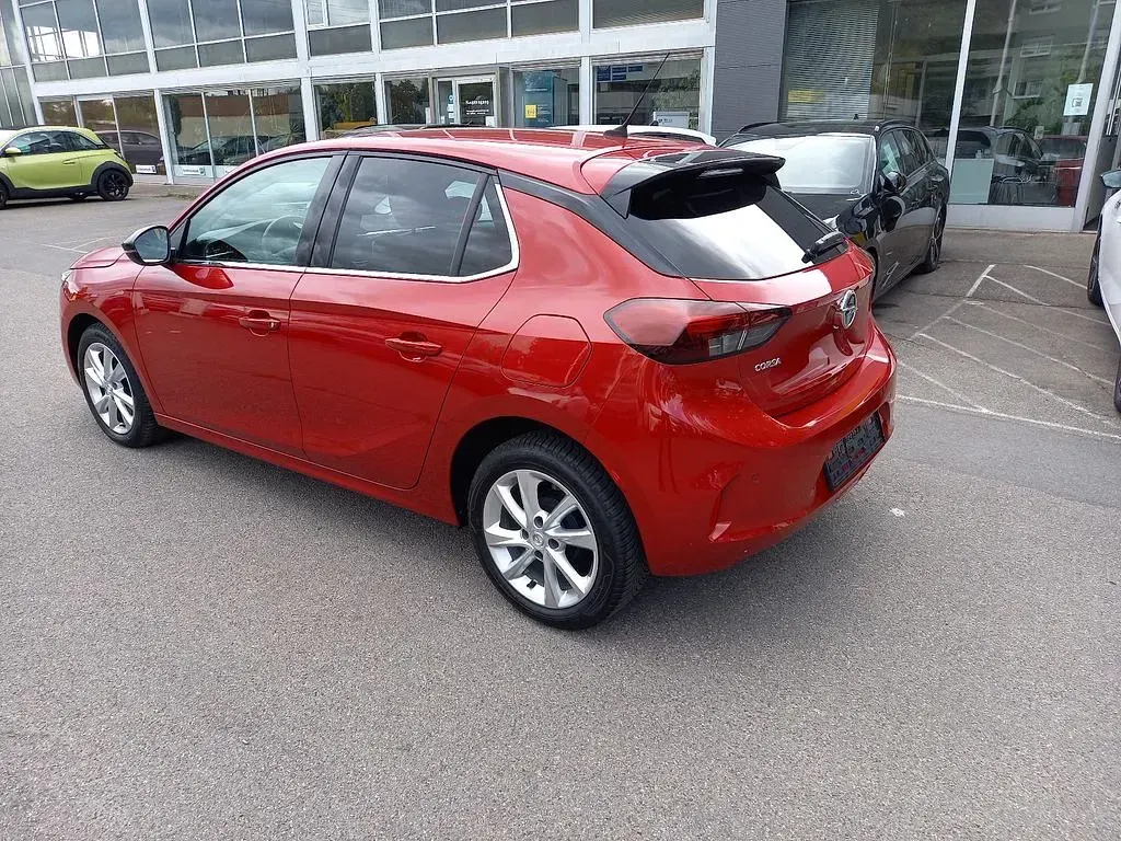 Gebraucht Opel Corsa Elegance 101 PS (74 kW) 2023 Rot Kleinwagen