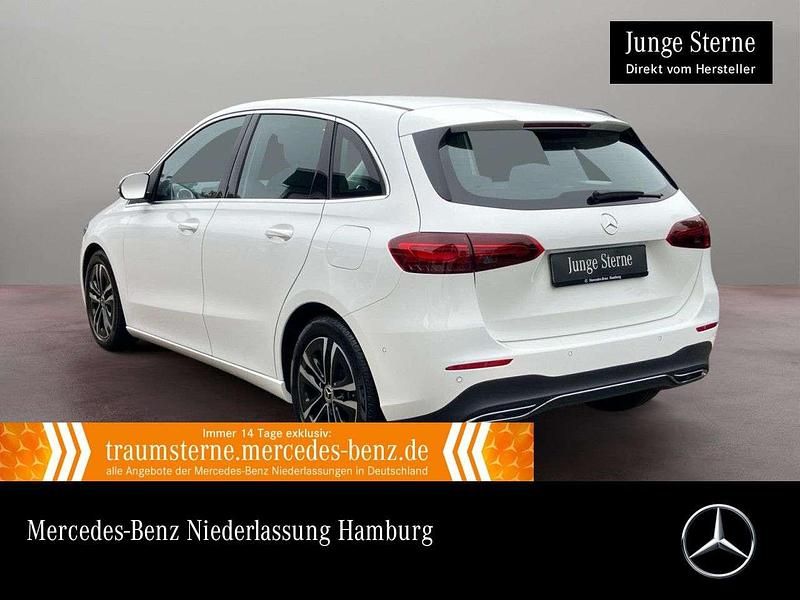 Polarweiß Gebraucht 2024 Mercedes B200 Progressive Van / Kleinbus | 28.990 € (Superpreis) - Bild 1/3