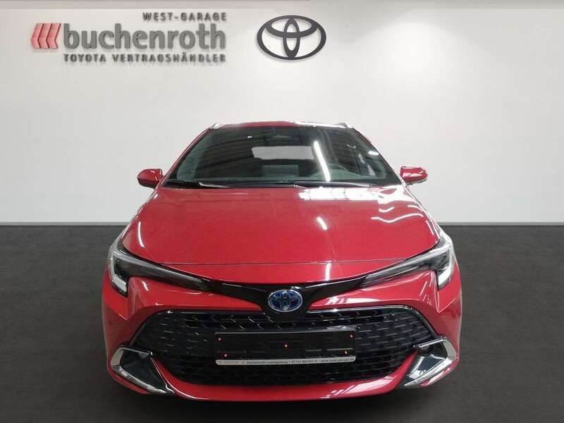 Gebraucht Toyota Corolla 140 PS (102 kW) 2024 Karminarot metallic Kombi
