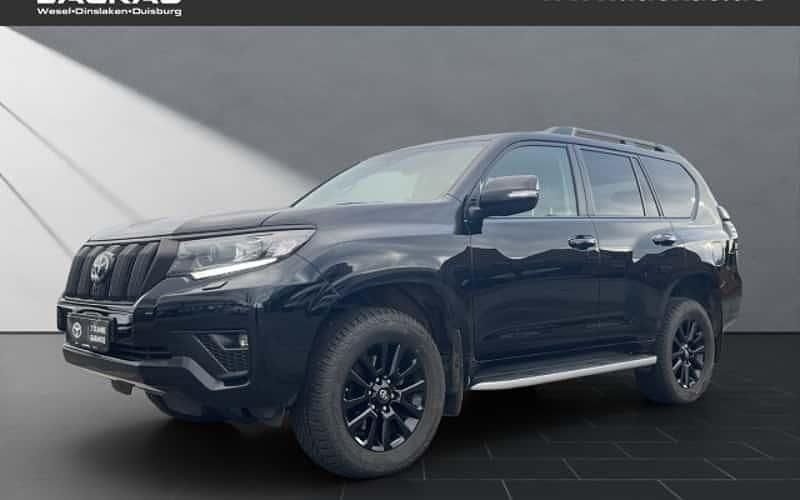 Schwarz Gebraucht 2024 Toyota Land Cruiser TEC-Edition SUV | 60.949 € (Fairer Preis) - Bild 1/4