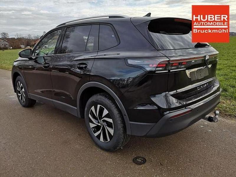 Neu VW Tiguan Life 150 PS (110 kW) 2025 Andere SUV