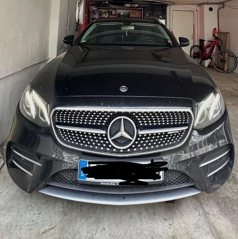 Gebraucht Mercedes E220 Avantgarde 194 PS (142 kW) 2018 Schwarz Kombi