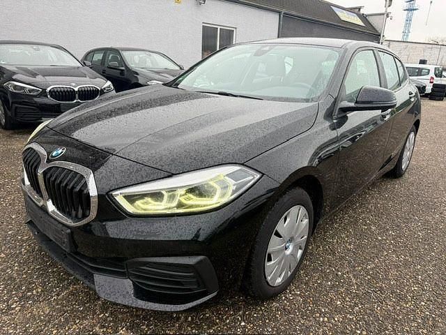 Schwarz Gebraucht 2020 BMW 116 Kleinwagen | 14.161 € (Guter Preis) - Bild 1/4