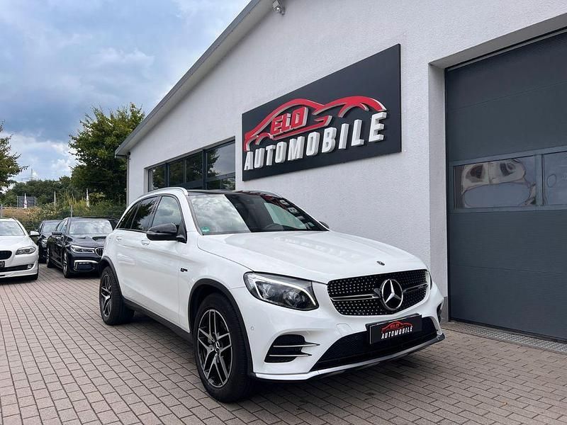 Polarweiss Gebraucht 2018 Mercedes GLC43 AMG AMG SUV | 39.400 € (Guter Preis) - Bild 1/4
