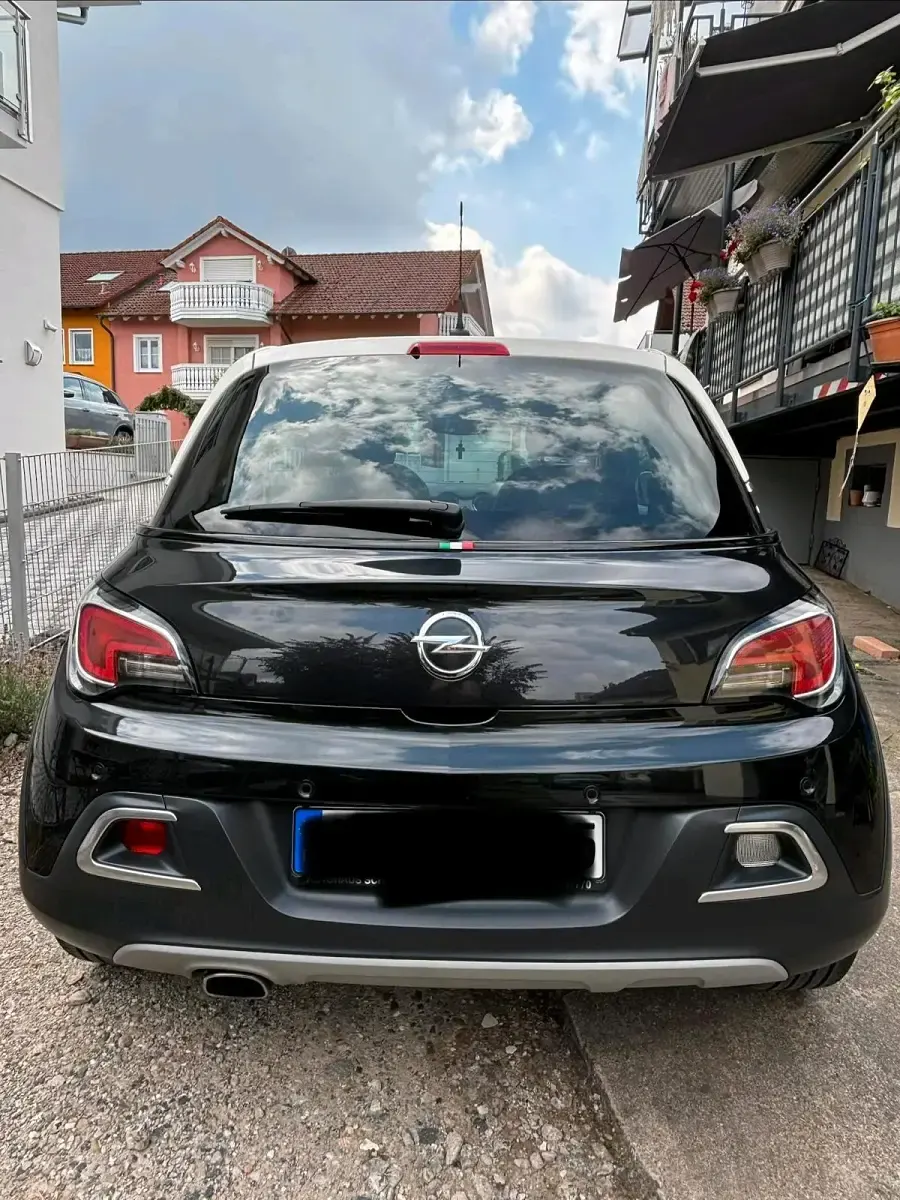 Gebraucht Opel Adam Rocks Open Air 115 PS (84 kW) 2015 Schwarz Kleinwagen