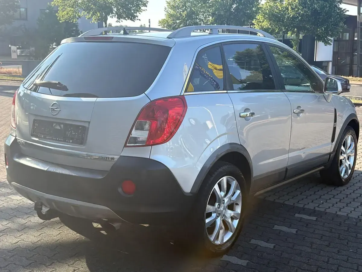 Gebraucht Opel Antara Cosmo 163 PS (119 kW) 2014 Silber SUV