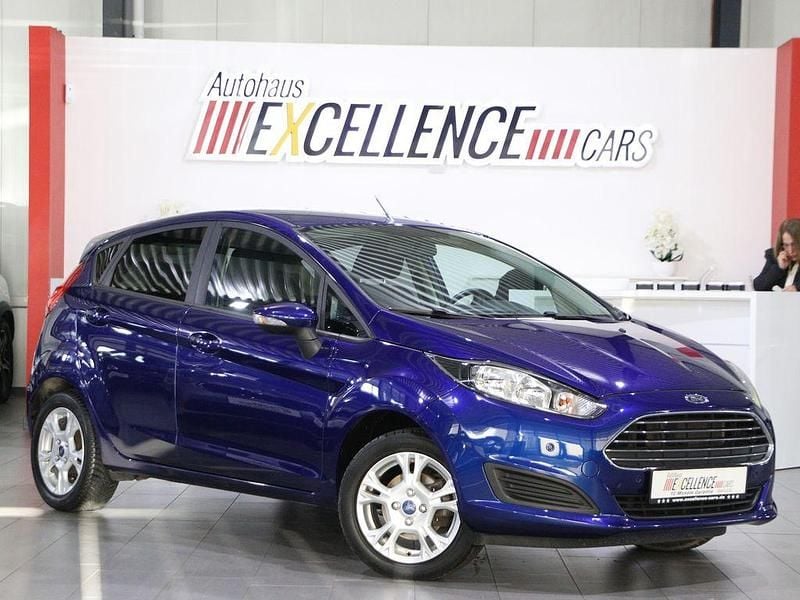 Blau Gebraucht 2014 Ford Fiesta SYNC Edition Limousine | 6.777 € (Fairer Preis) - Bild 1/4