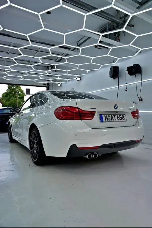 Gebraucht BMW 420 Coupé M Sport 190 PS (139 kW) 2019 Weiß Coupé