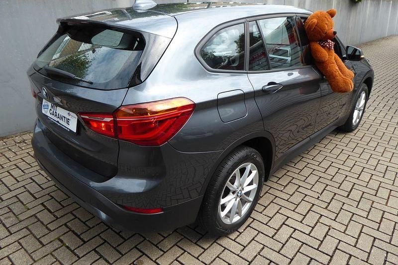 Gebraucht BMW X1 Advantage 136 PS (100 kW) 2021 Mineralgrau metallic SUV