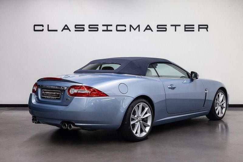 Gebraucht Jaguar XKR 551 PS (405 kW) 2011 Blau Cabrio