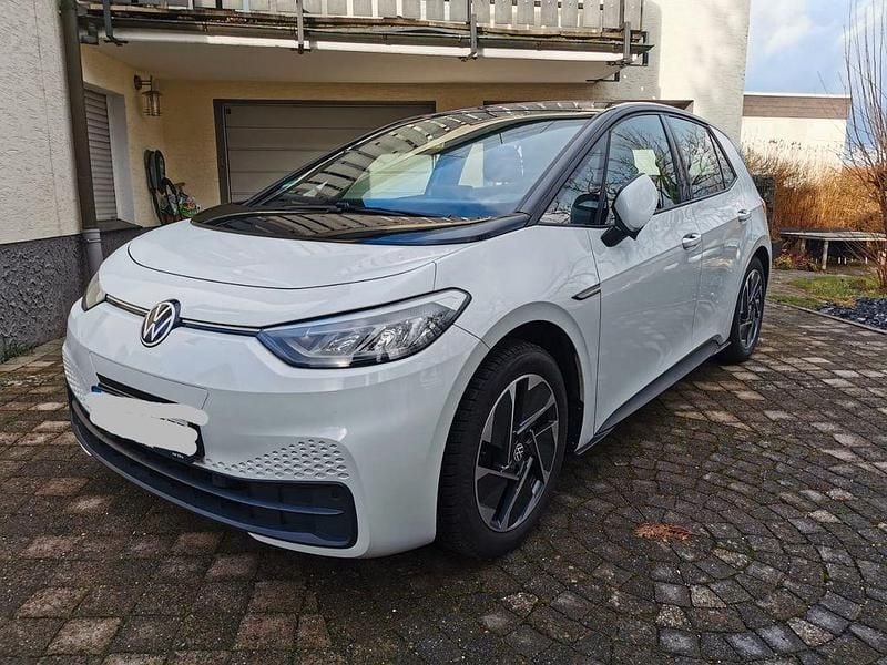 Gebraucht VW ID.3 Pure 110 kW (150 PS) 2021 Weiß Kleinwagen