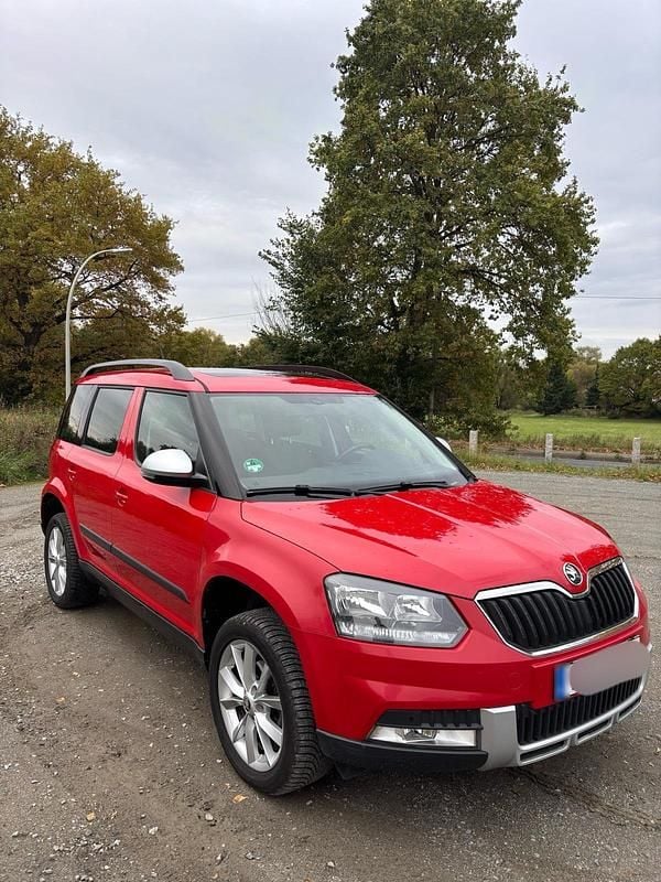 Gebraucht Skoda Yeti 140 PS (102 kW) 2014 Rot SUV