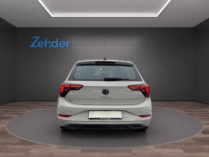 Gebraucht VW Polo Life 80 PS (58 kW) 2024 Grau Kleinwagen
