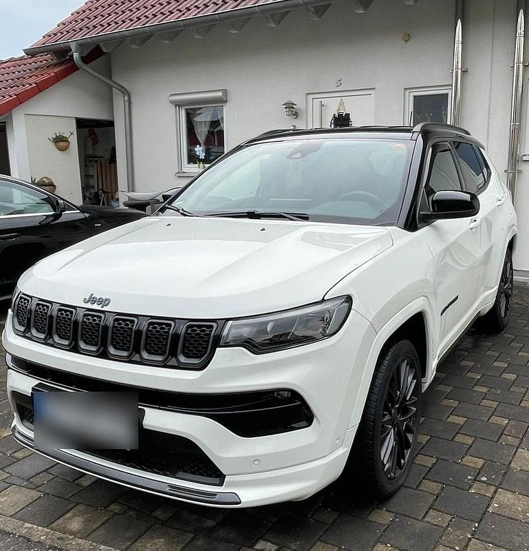 Weiß Gebraucht 2021 Jeep Compass SUV | 22.500 € (Superpreis) - Bild 1/4