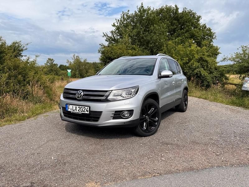 Silber Gebraucht 2013 VW Tiguan SUV | 11.500 € (Fairer Preis) - Bild 1/4