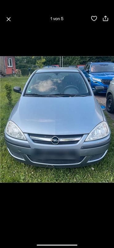 Grau Gebraucht 2004 Opel Corsa Kleinwagen | 400 € (Superpreis) - Bild 1/4