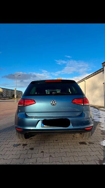 Gebraucht VW Golf Allstar 110 PS (80 kW) 2016 Blau Limousine