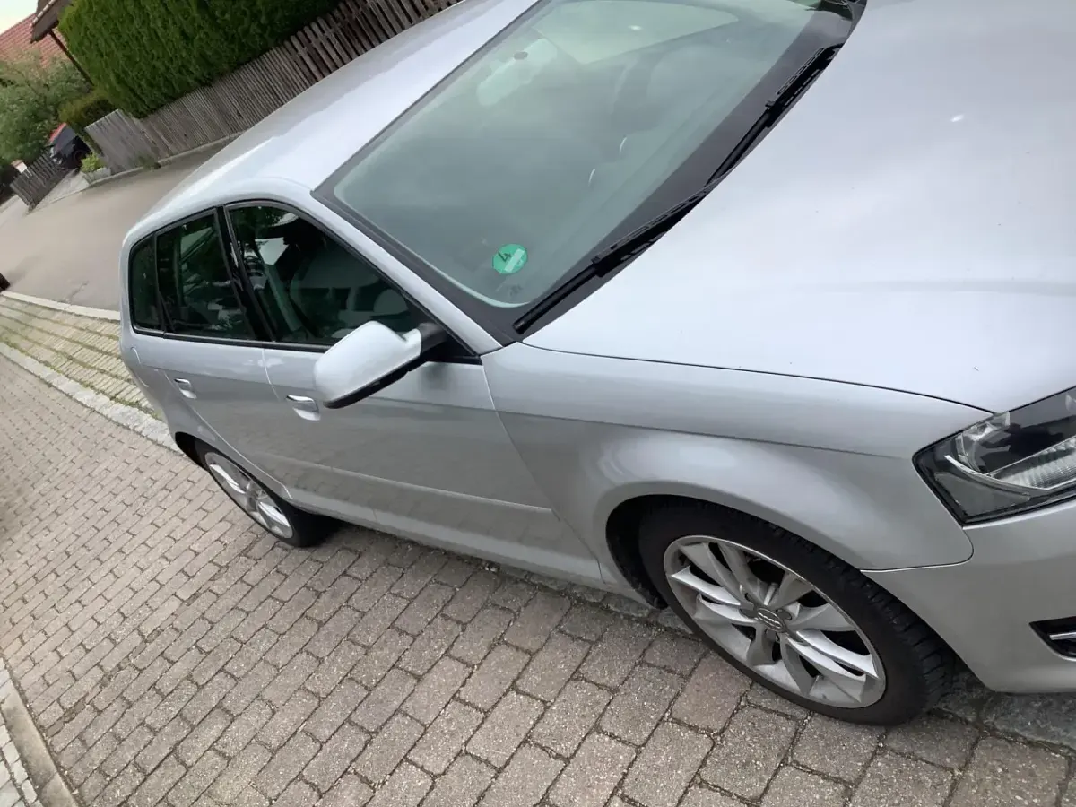 Gebraucht Audi A3 163 PS (119 kW) 2010 Silber Kleinwagen