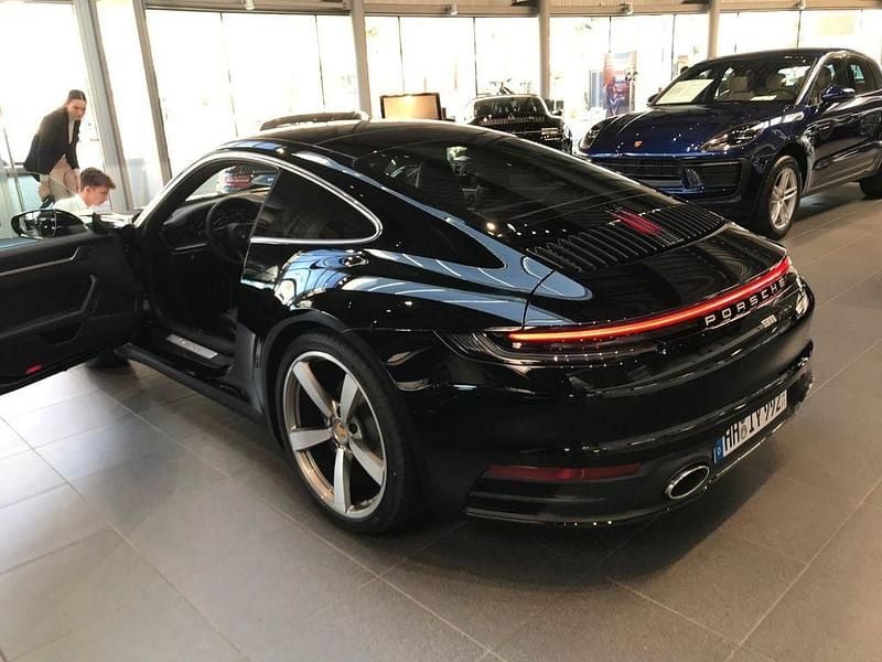 Schwarz Gebraucht 2023 Porsche 911 Carrera Coupé | 123.500 € (Fairer Preis) - Bild 1/1